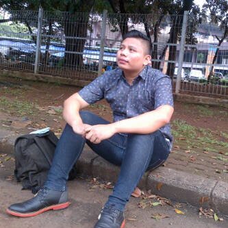 PradhanaOnath's profile picture. Saat mata ingin melihat kegelapan,Disitulah cahaya terang akan datang.