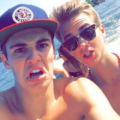 FOLLOW @axtuallyjacks or i unfollow
