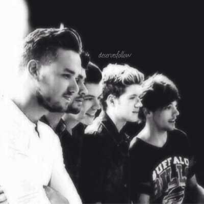 deservesfollows's profile picture. Tell us who you think deserves a follow from one of the boys (tell us which) & why & we'll tweet it to that person!