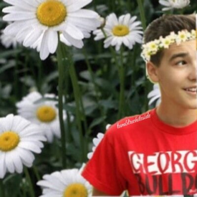 im under the infulence of matt's love .          /@TheMattEspinosa/