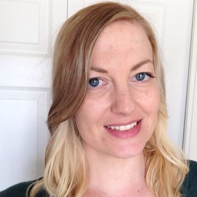 tweetbrazenhead's profile picture. Aspiring mermaid on a yoga journey. Social media manager & content creator.