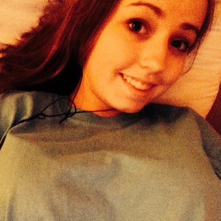 Hey i'm Kirsten i'm 15 and I love to laugh and smile. Wanna follow me?