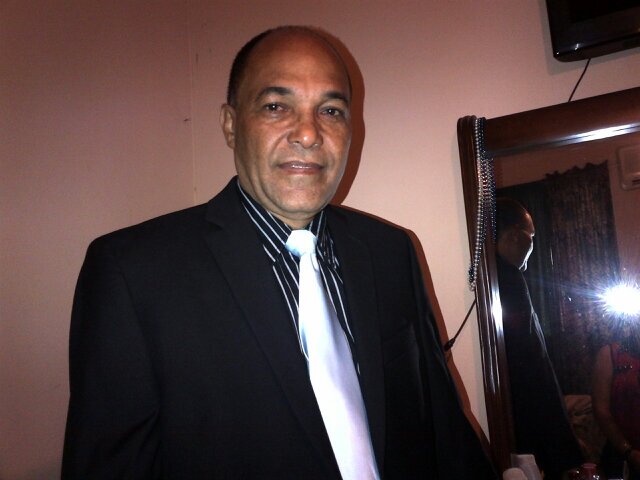 NACIDO EN HIGUEY CRIADO EN LA RD Y RESIDENTE EN LA CAPITAL DE LA REPUBLICA DOMINICANA, INGENIERO CIVIL DESDE 1981, HA LABORADO EN VARIOS PROYECTOS CONST.