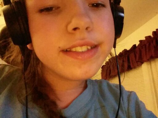 just a simple kid who likes art, gaming, and fun