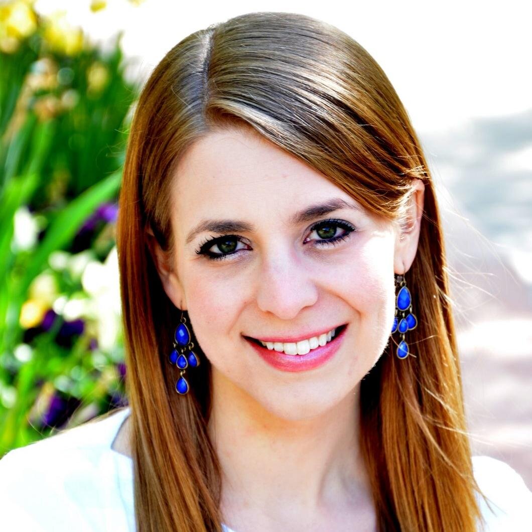 Registered Dietitian Nutritionist. Wife. Mother. Food & Nutrition Blogger. LDS. Lover of family time, food, and traveling.
