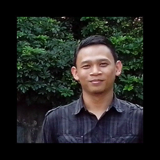 tupicz's profile picture. bukan pahlawan berwajah tampan