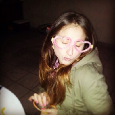 Constanzaqueved's profile picture. Arquitecta, libre y feliz/
peace&love