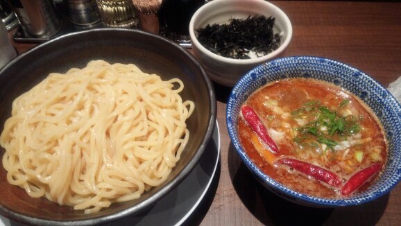 ramenguide's profile picture. 新潟ラーメンコンシェルジュ🍜
冷やしラーメン・冷やし麺大好き😆
新潟の美味しいラーメンとグルメ情報を紹介します( ´艸｀)
気軽に新潟ラーメンについて聞いてくださいね👍
ブログにはラーメン店のメニューもまとめてます！新潟ラーメンが好きな人はフォローお願いします(○´∀｀○)