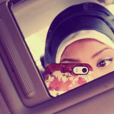Everyone wants to fit in, but I just wanna stand out :) | #BatataHead | #TeamSomali | 18th March, a Pisces | Sean Paul followed on 10/12/12 ♥