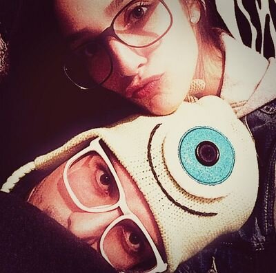 Desistir é uma palavra que não está no meu dicionário. Do infinito ao além ∞
Seguido pela @SoniaLanza19. Since:14/12/10.