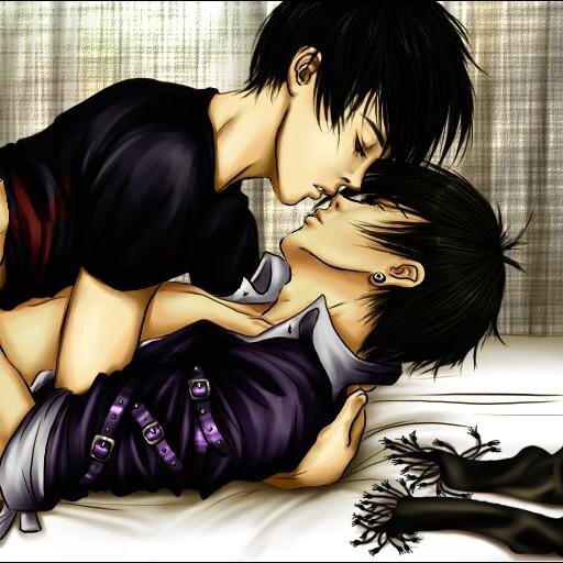 Hey Guys an girls go follow @BelowTheButler and @YoullLoveIt