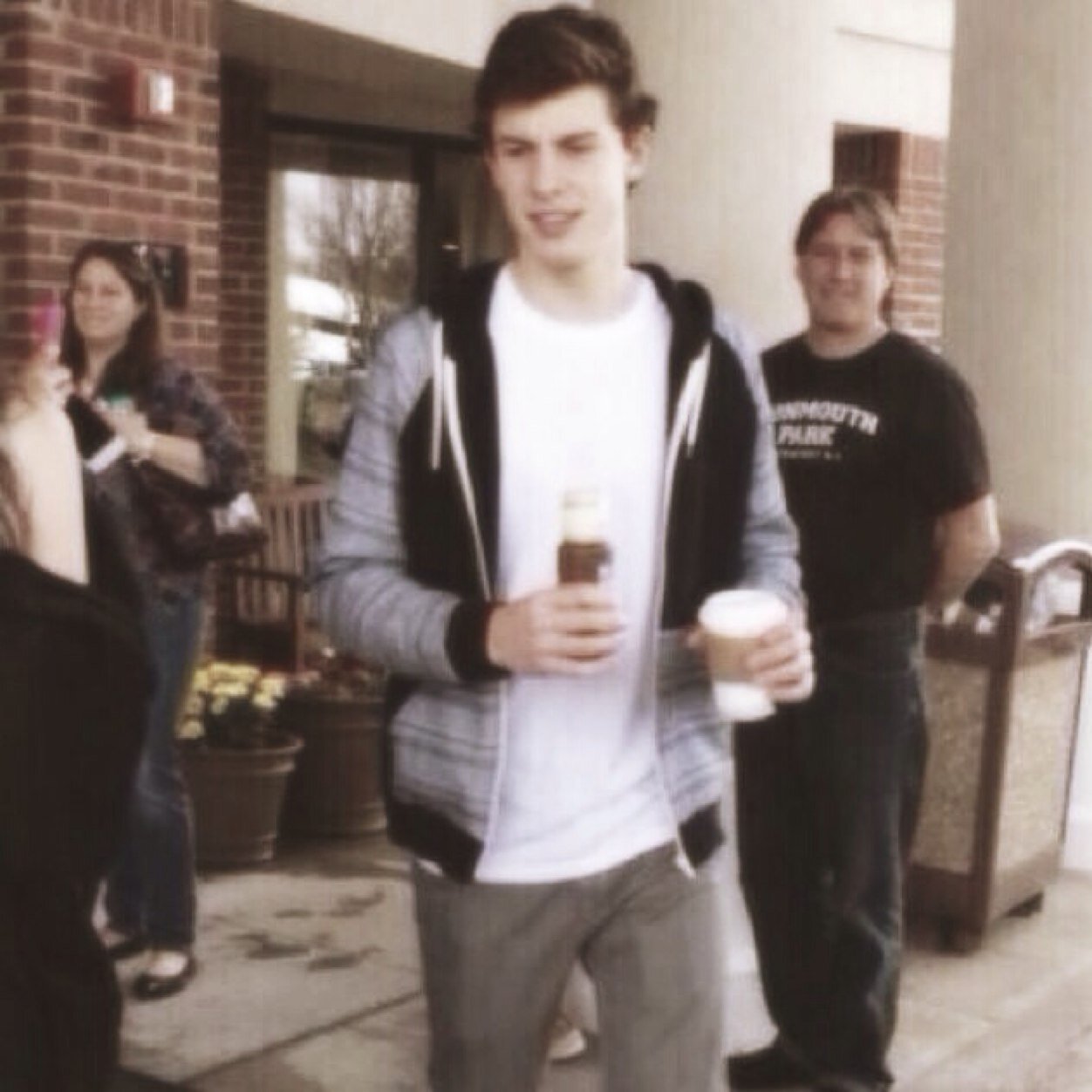 woah woah