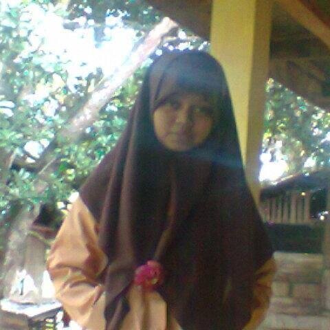 riska MTsN batusangkar,class 8.7,love K-pop,love suju,love SNSD