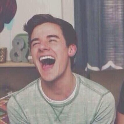 twerkingphandom's profile picture. smosh follows / state farm too