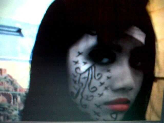 Hantu Berparas CantiQ 4mei97 @FALOSFIVE sma plus pgri satu cbn!!!  :*. Andre P♥