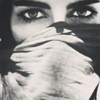 لعيونك اكتب ولحبك اسهر لاجلك اتعب ولبعدك اصبر @razaanz15❤️.