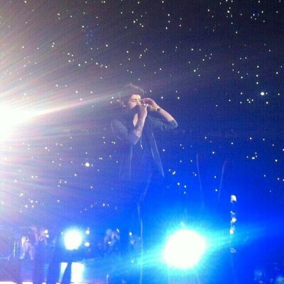 fandomaly's profile picture. PLEASE FOLLOW @Nukes_Pringles INSTEAD OF THIS ACCOUNT AND FOR A FOLLOWBACK TWEET HER THE WORD 'Cherry' ITS MORE CREATIVE