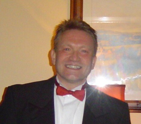 1stMadHatter's profile picture. Mission impossible!