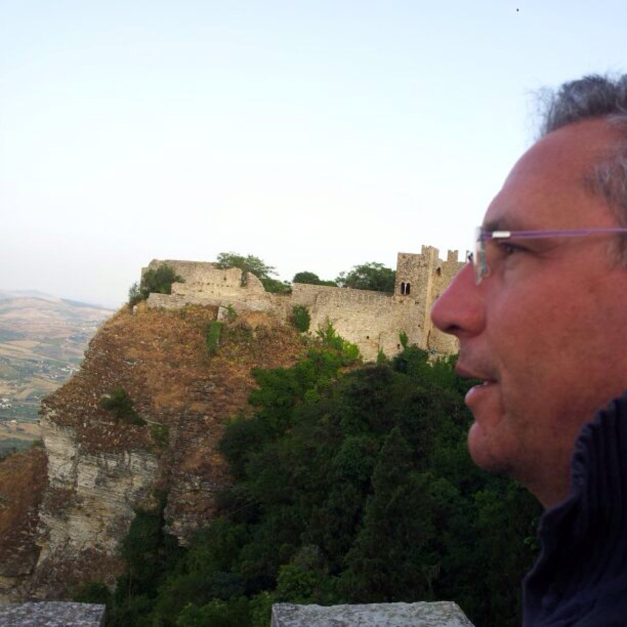 varljen's profile picture. Sono abbastanza esperto in fatto di scelte sbagliate