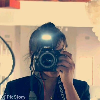 LiyaQuotes's profile picture. 