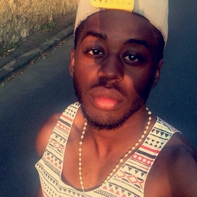 My ambition to win, just to get me some ends Help me pay my little rent, maybe sit in a Benz I saw momma praying as she wait on results.. #AMBITION #Team237