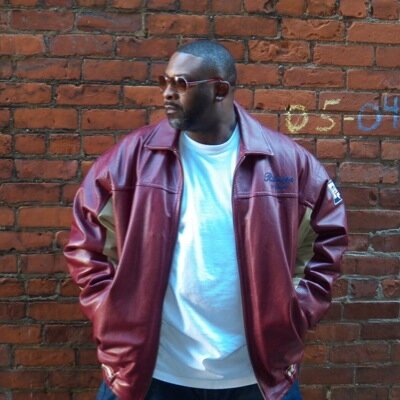 R&B soul singer & songwriter I was blessed to open for several artist such as Men at Large, Keith Sweat, Silk, Faith Evans, Common go to http://t.co/C3AurbeymI