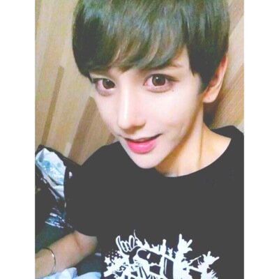 Han Jinho #Ulzzang #model #both Real : @H_JinH follow me and talk with me :D nice to meet you all ♥ #93LINE #BGFAM http://t.co/TJYLF7sUJk