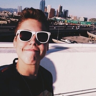 FOLLOW @jxnosmysunshine OR I UNFOLLOW ✨