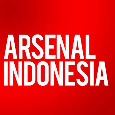 the things I love in this world
 God, family, girlfriend, friends, and ARSENAL to death
