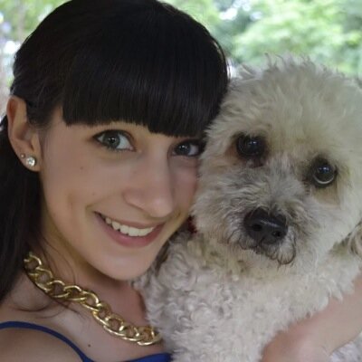 JeNaNaNacomeon's profile picture. I never look back, darling. It distracts from the now.