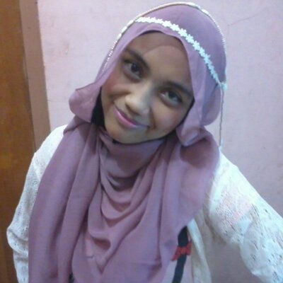 Profile Picture of Elvira Rosa Ramadhan (@vHira_dee) on Twitter