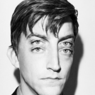 aliguclusimsek's profile picture. guççi