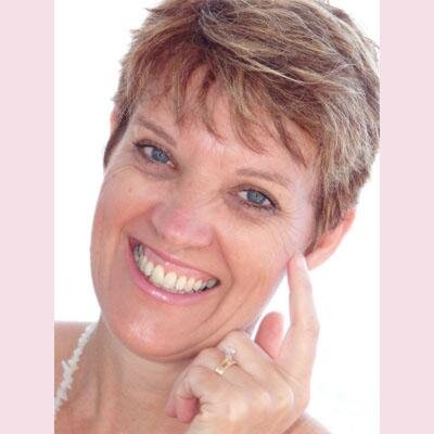 Ahoy there! My name is Karen and I'm a cruise-a-holic! http://t.co/szBMdfQ8zw #cruise #travel #blogger #photographer