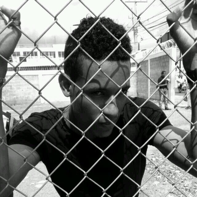 _magff's profile picture. si tu quieres yo quiero y me atrevo , yo quiero tu quieres y te atreves