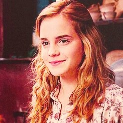Happiness can be found even in the darkest of times. My heart remains within the walls of Hogwarts. Brilliant, beautiful & brave. RP+17 OUAT/HP/Lit/RPWriter.