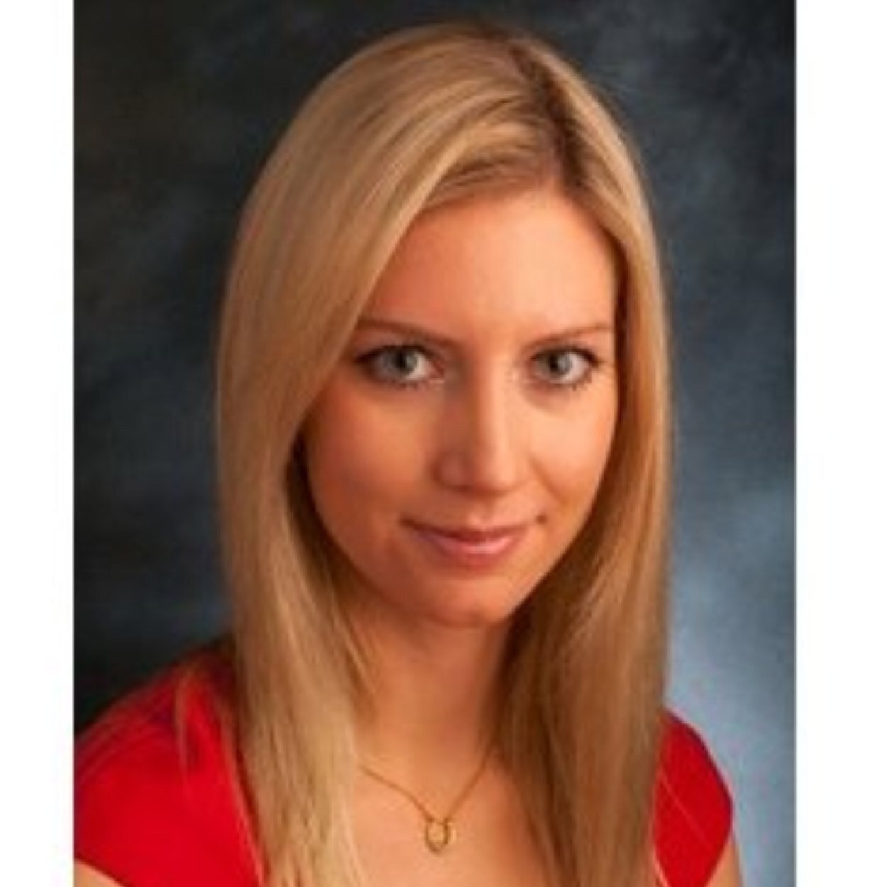 KomolovaLisa Profile Picture