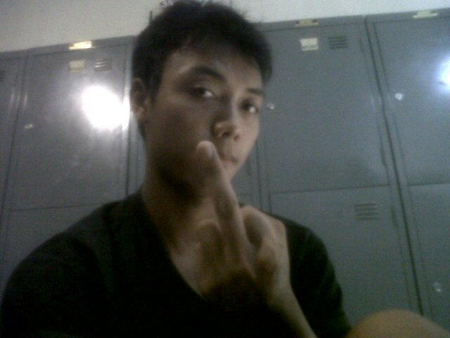 sukses ada di tangan kita bukan di tangan orang lain