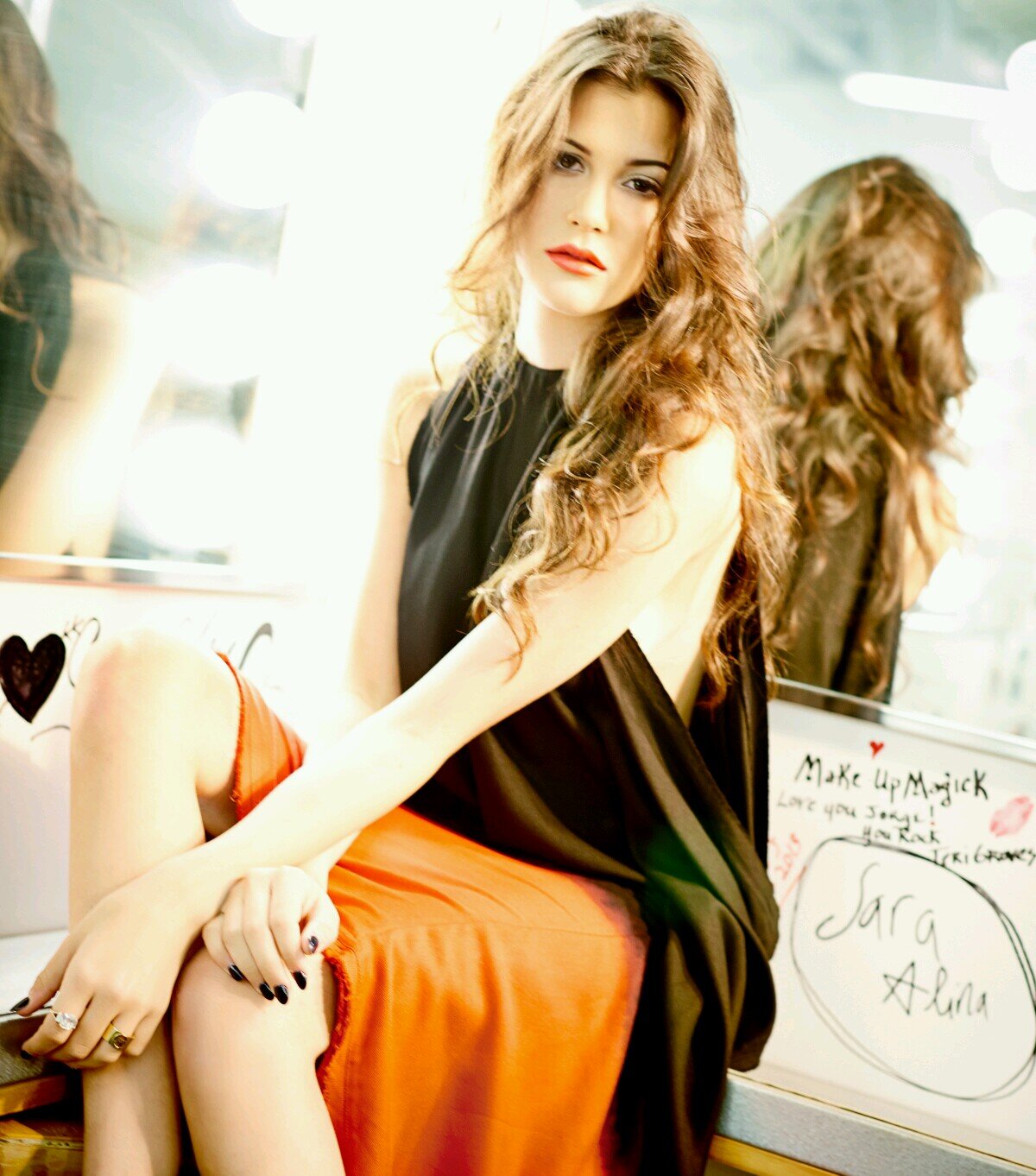Das ist der offizielle deutschsprachige Fan Club von Pop Sängerin Sara Alina. We follow back! Folgt ihr bitte auch auf ihrer Haupt Twitter Seite @SaraAlinaMusic