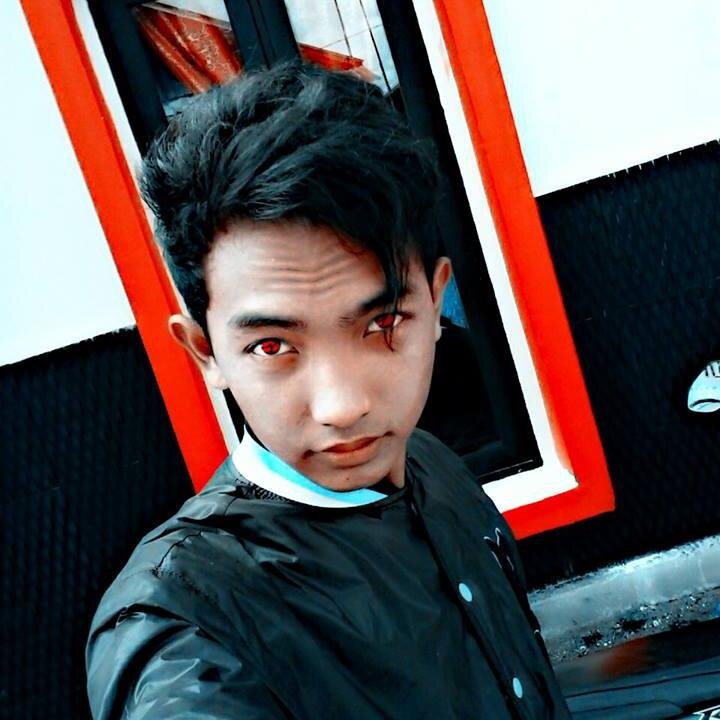 elfirus21's profile picture. 