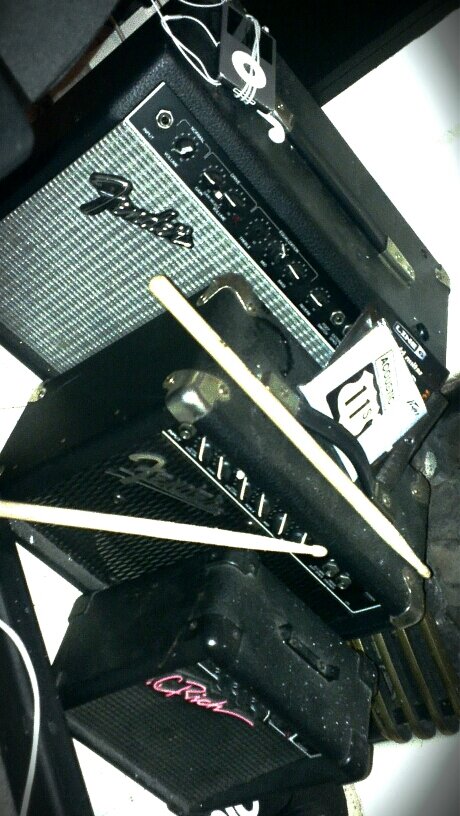 guytjw's profile picture. 