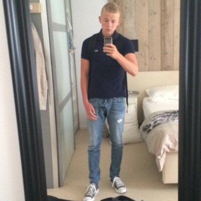 || FR || VVS B1 || Middenvelder || Insta & Snapchat » @sanderrr_010 || 15 y'o || Willem de Zwijger ||