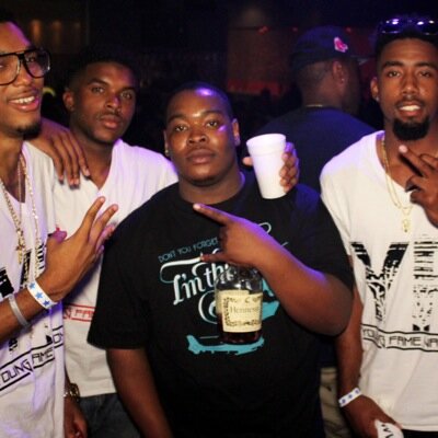 FlyLifePromotions 
IG:flylifeceo404
Fb:quint el guapo

Jus living the nightlife to the fullest
