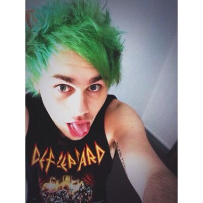 -.do you want me crawling back to you.-.9teen, gay, settore B.-