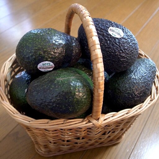 「avo-burgers」公式twitter
ハンバーガーの中でも特にアボカドバーガーだけに絞って食べ歩くブログ「avo-burgers」http://t.co/g27MHlWK7y
の更新情報や日々のアボカドネタを発信します