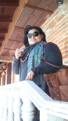 Administradora especialista en condominios comerciales . esposa , madre y abuela. enamorada de la vida.