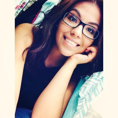 Karlaa_417's profile picture. 