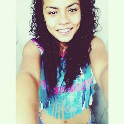 Minha cota de felicidade eu quero em dólar.  


 BLESSED BY GOD 