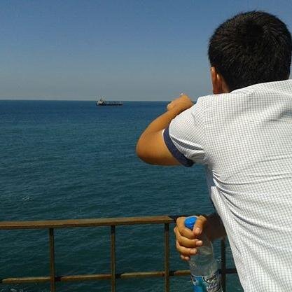 ....Sakın dünya hayatı sizi aldatmasın ve şeytan, Allah'ın affına güvenerek sizi kandırmasın
Lokman 33             NOT:Takibe takip alışkanlığım yoktur