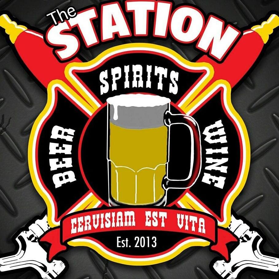Upscale dive bar. Live music. ALCOHOL