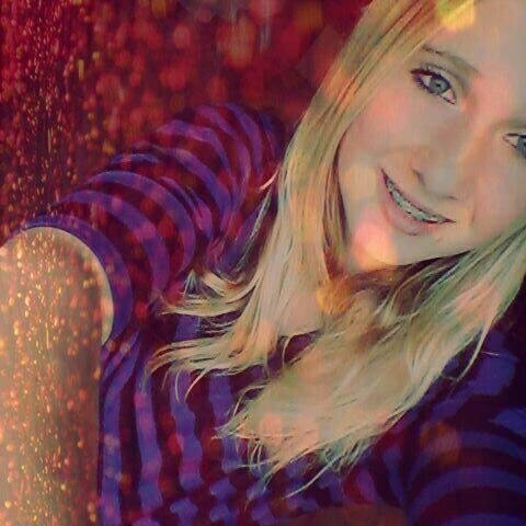 Allisha♡13jaar♡Belieber/Mahomie/Arianator/Directioner/Mainiac♡